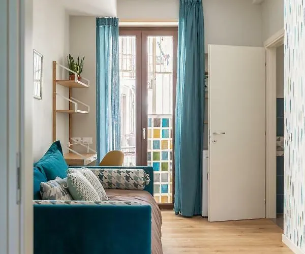 Bellevue Apartamento Como