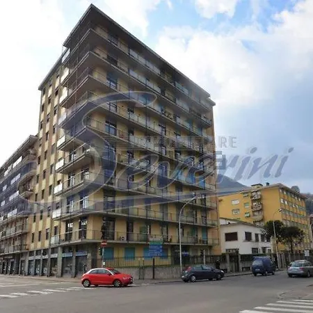 Apartamento Bellevue Como